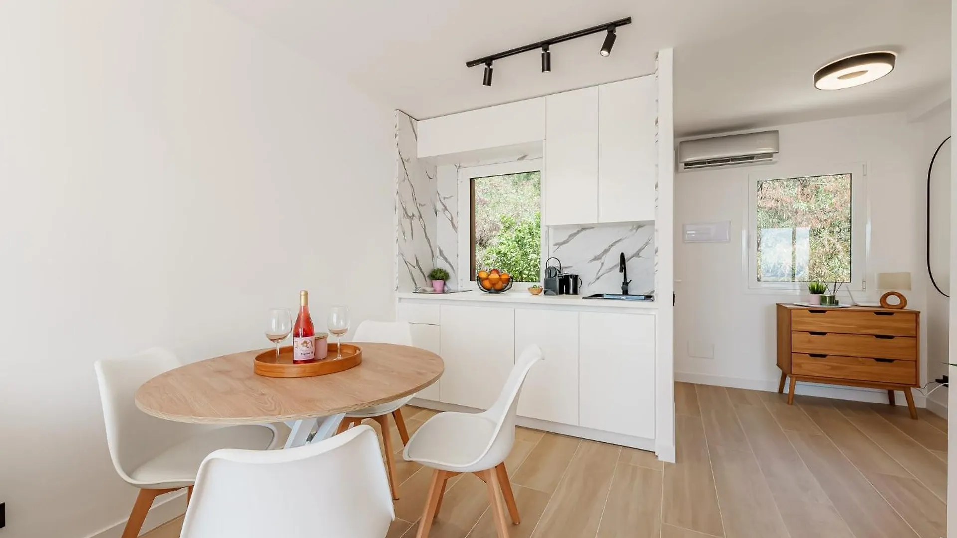 Casa Jone In Sitio De Calahonda Daire 0*,  İspanya