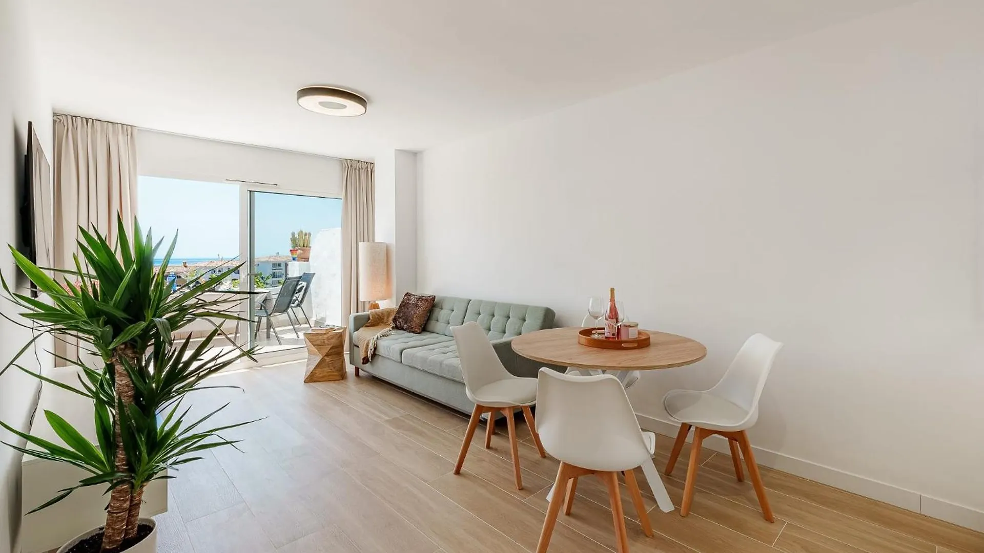 Casa Jone In Sitio De Calahonda Daire İspanya